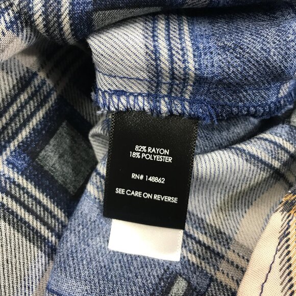 Torrid Harper Blouse Women's 2 Blue Plaid Pullover Tunic Top 3/4 Sleeve Roll Tab - Picture 6 of 15